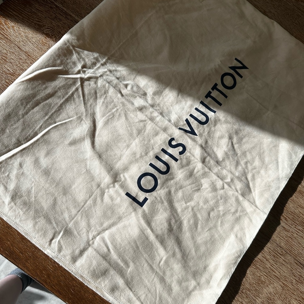 Louis Vuitton Cream Dust Bag